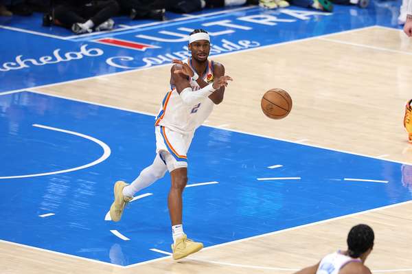 纳什盛赞亚历山大:当代乔丹科比级表现 未来成就不可限量