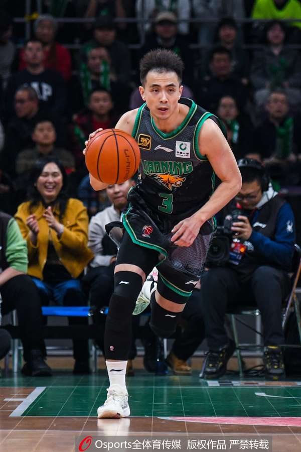 CBA夏季转会市场风云再起：三大国手领衔137人合同到期潮