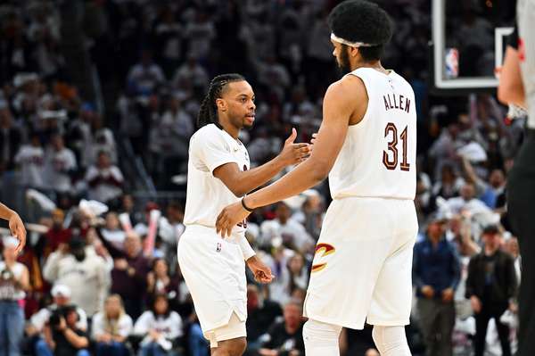 骑士休赛期或维持主力阵容 美媒曝球队倾向保留核心框架