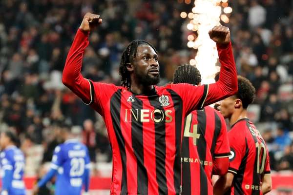 尼斯射手盖桑引欧洲豪强争夺 热刺加入竞价战局